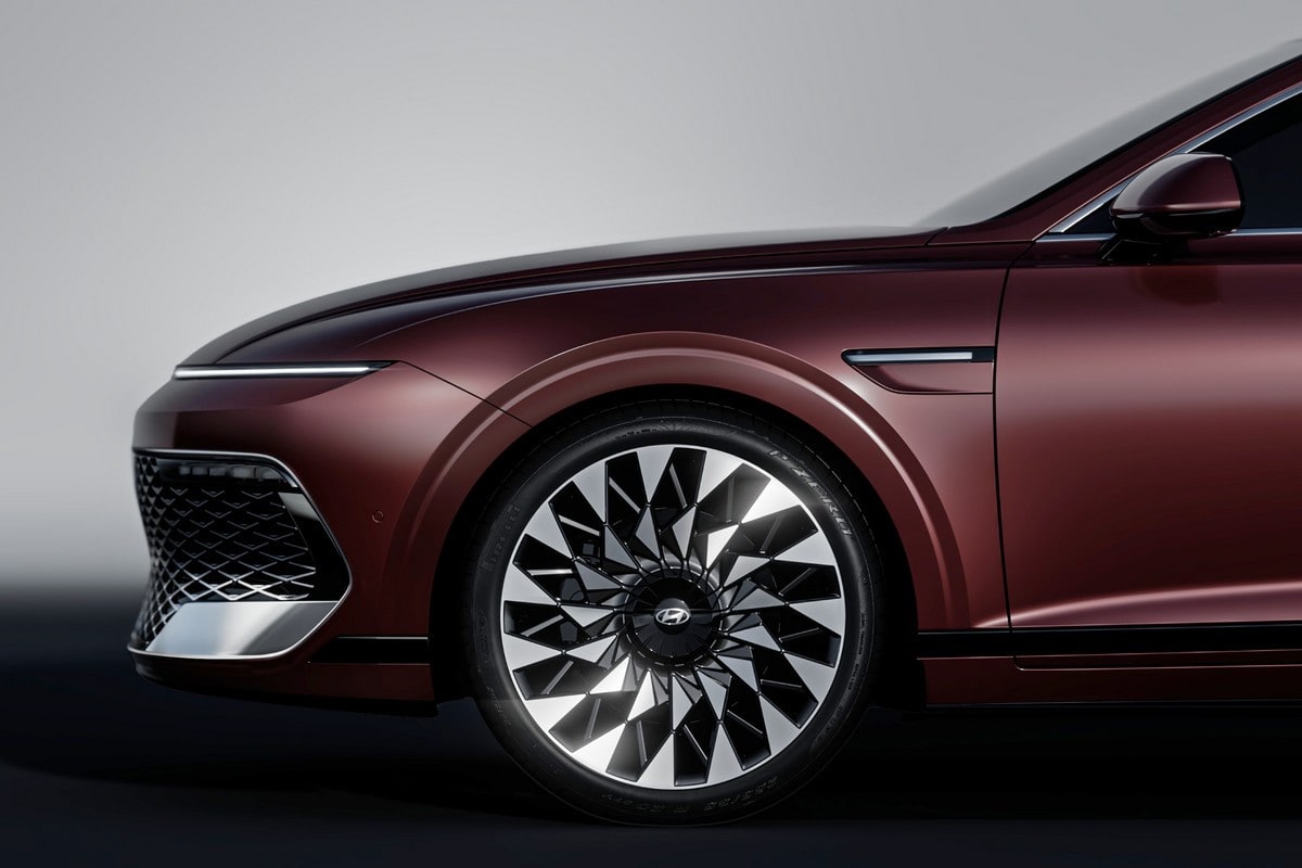 Hyundai Grandeur facelift: new hybrid, Android Automotive, physical climate buttons — orders open — photo 3