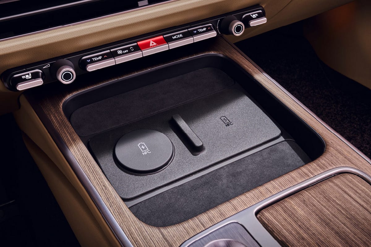 Hyundai Grandeur facelift: new hybrid, Android Automotive, physical climate buttons — orders open — photo 15
