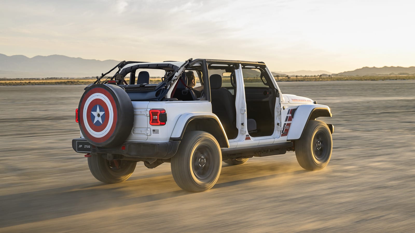 Jeep Wrangler America250: Captain America shield on the spare, V8 optional, $2,095 premium — photo 5