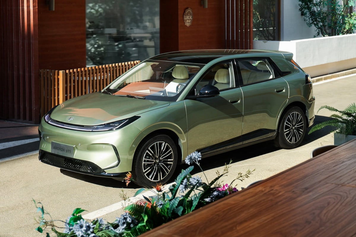 Arcfox Beta T1: BAIC обновил бюджетный электрохэтч менее чем через год после старта - photo 4
