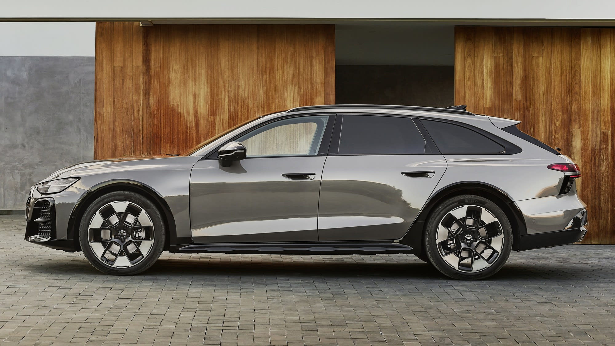 Audi A6 allroad revealed: air suspension as standard and a 367 hp plug-in hybrid - photo 14
