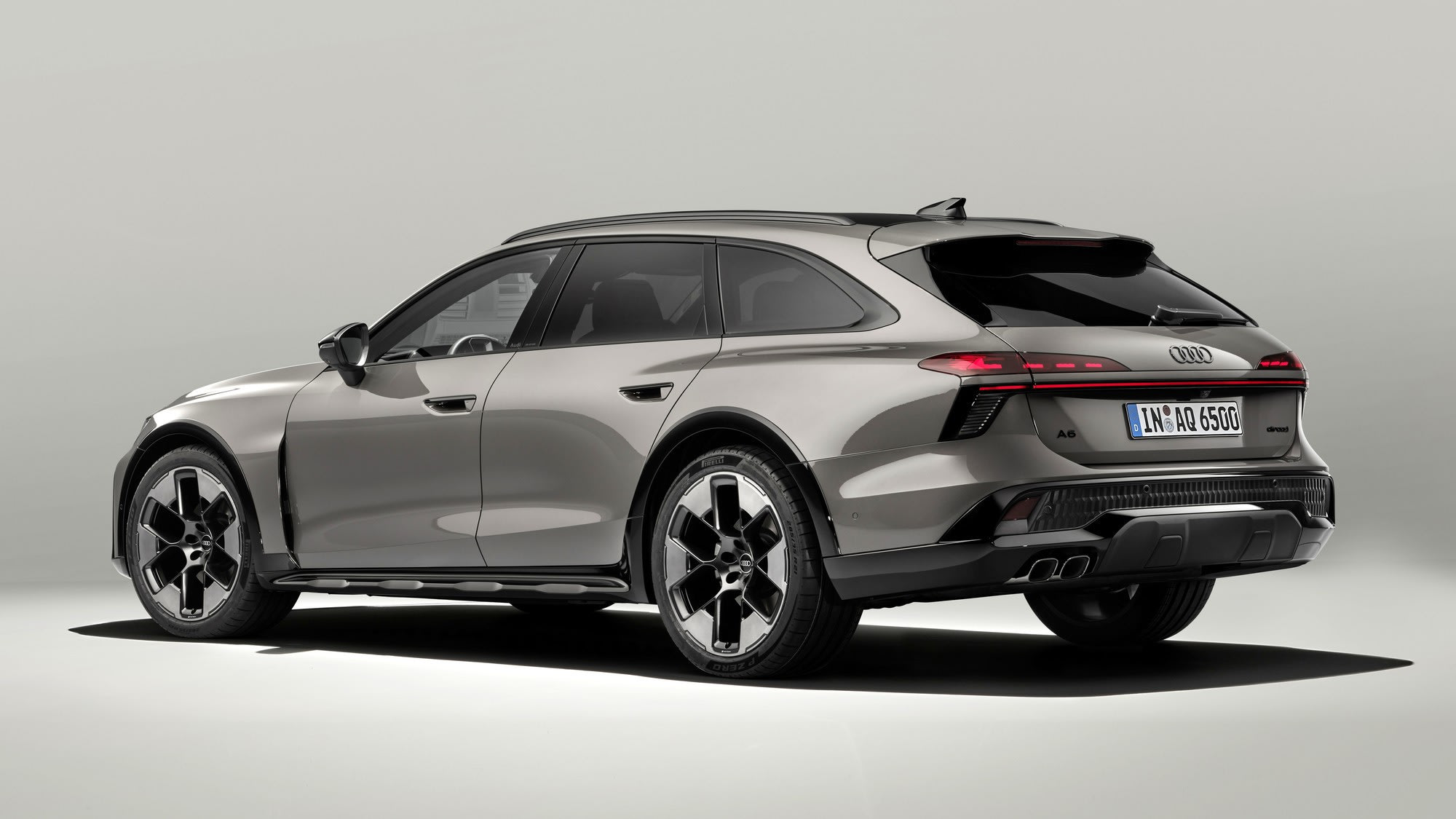 Audi A6 allroad revealed: air suspension as standard and a 367 hp plug-in hybrid - photo 20