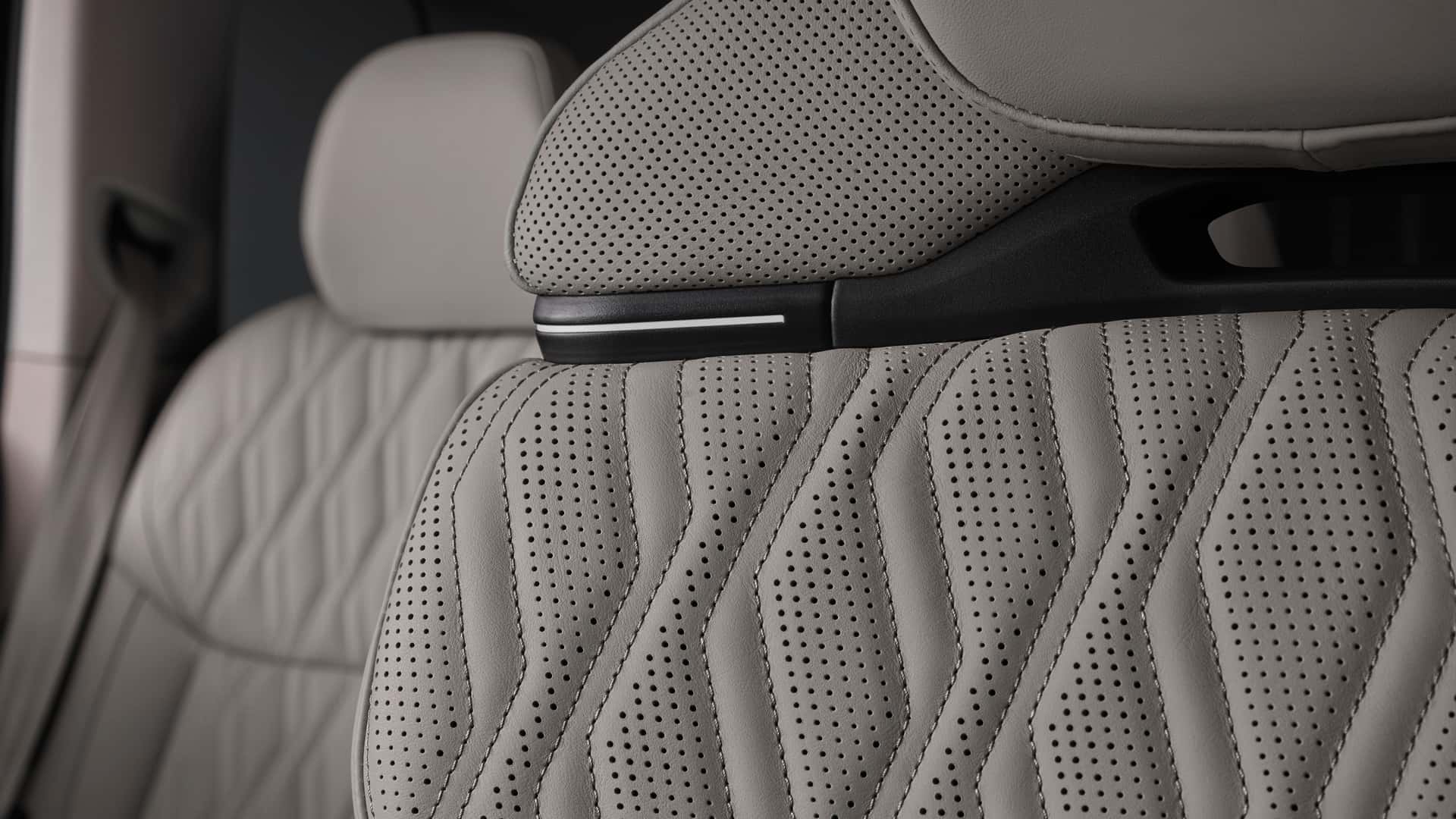 Audi Q7 - photo 15