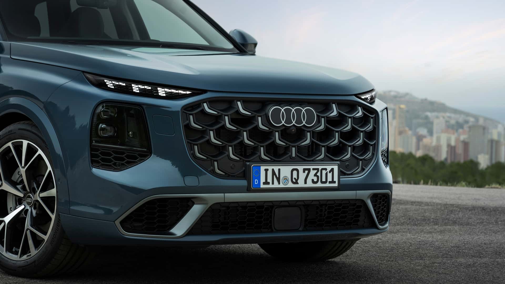 Audi Q7 - photo 6