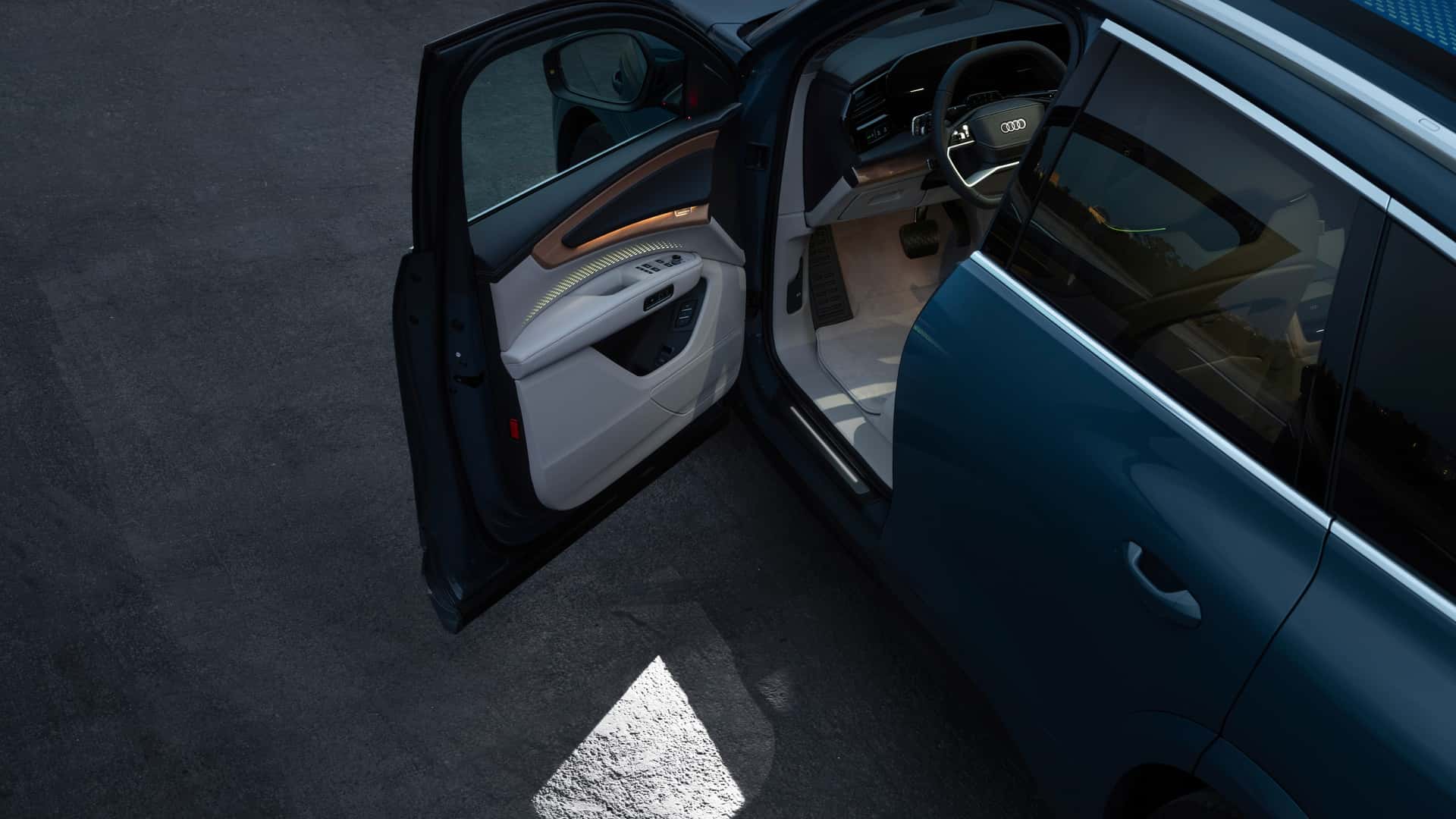 Audi Q7 - photo 8