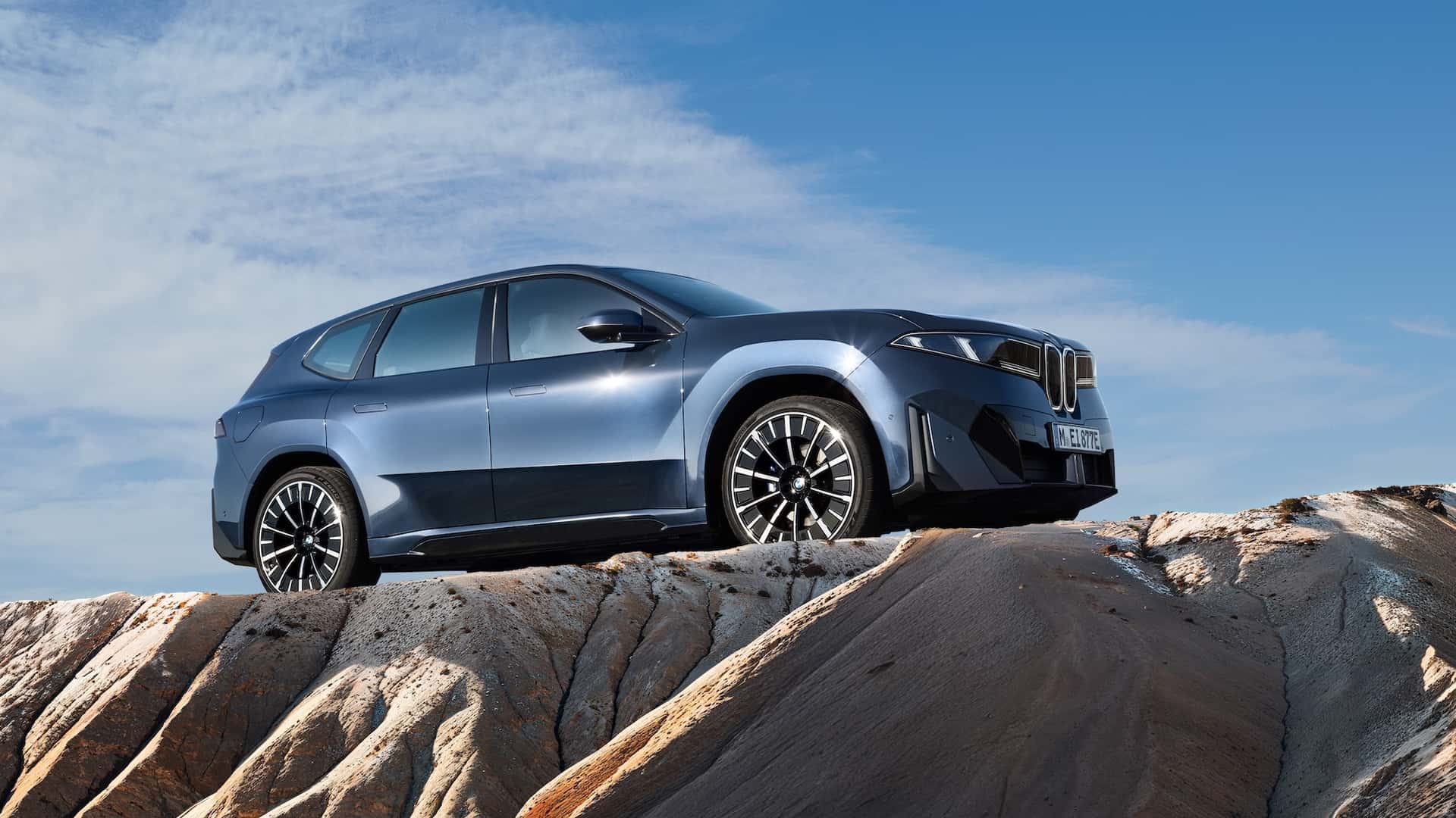 BMW recalls the new iX3 over electric shock and airbag faults - photo 2