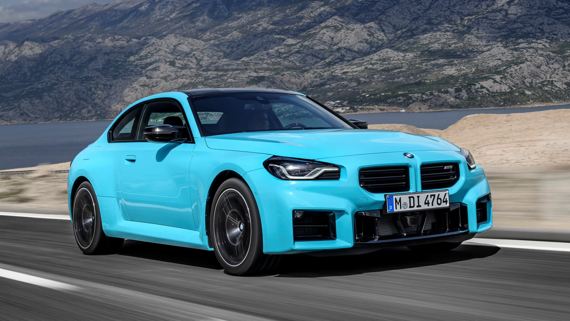 BMW M2 Gains All-Wheel Drive for the First Time - photo 8