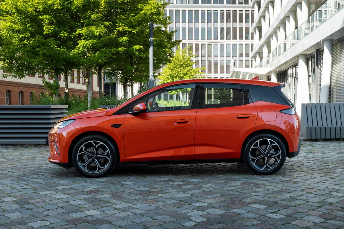 BYD Dolphin G: Europe's plug-in hatch gets its full spec sheet - photo 10