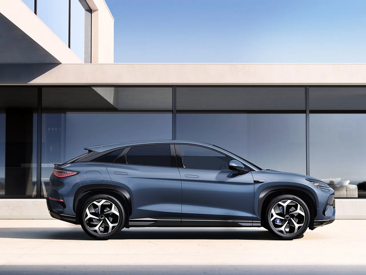 BYD is hunting for idle European factories — and has its eye on Maserati — photo 15