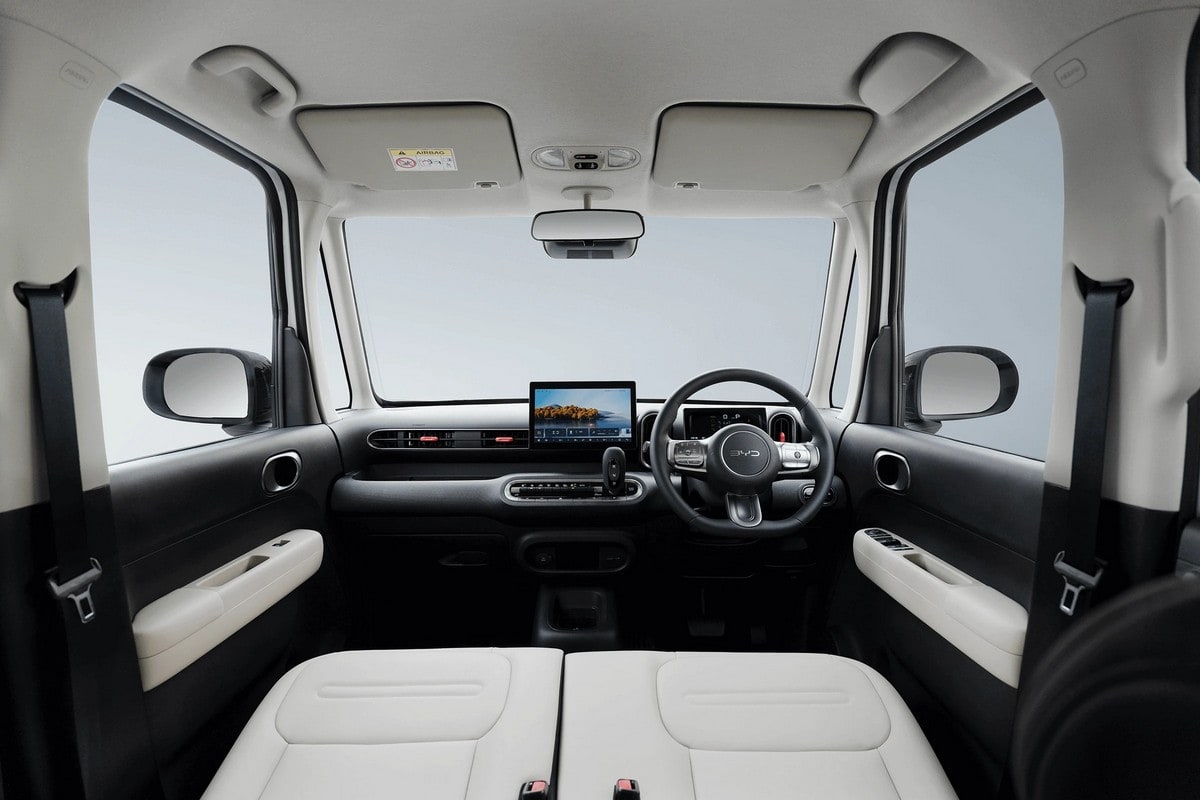 China Targets Japan's Kei-Car Market: BYD Racco and New Brand EMTA — photo 2