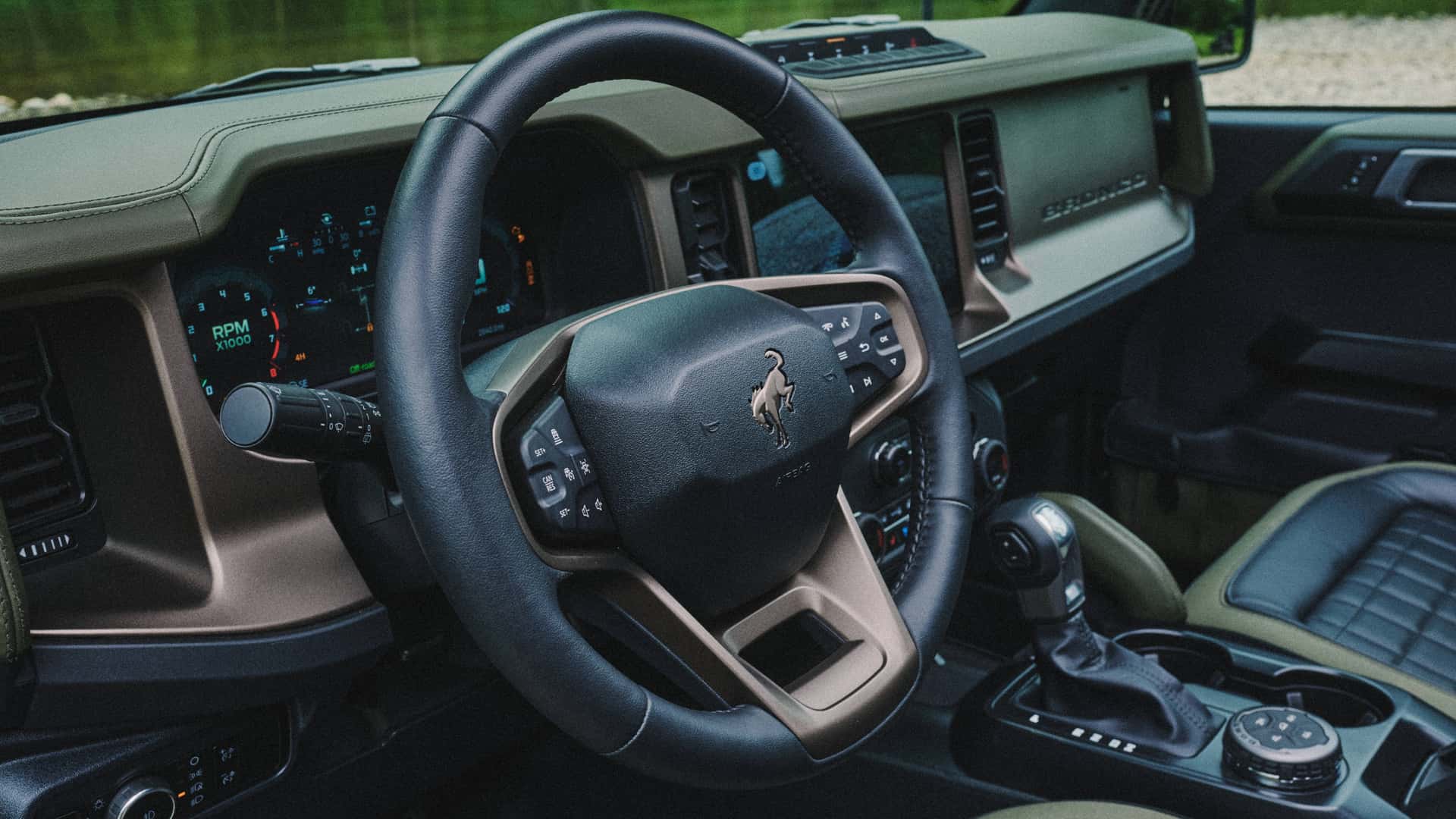 Ford Bronco Filson arrives with Raptor power and Filson outdoor gear - photo 7