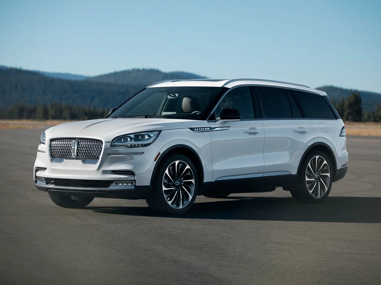 Ford and Lincoln recall 741,195 trucks and SUVs over a parking mechanism defect - photo 4