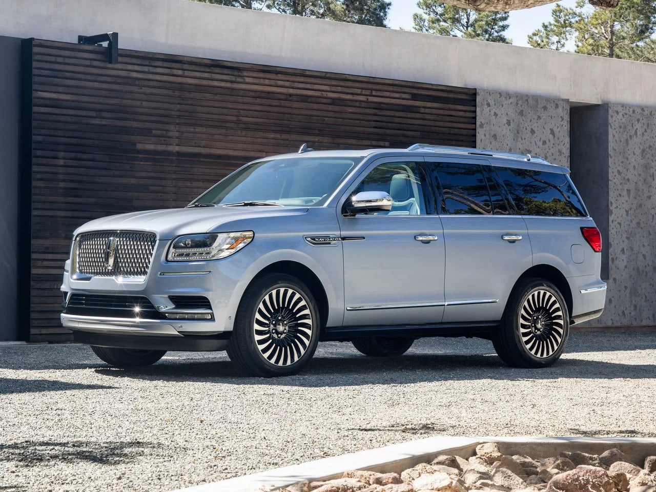 Ford and Lincoln recall 741,195 trucks and SUVs over a parking mechanism defect - photo 5