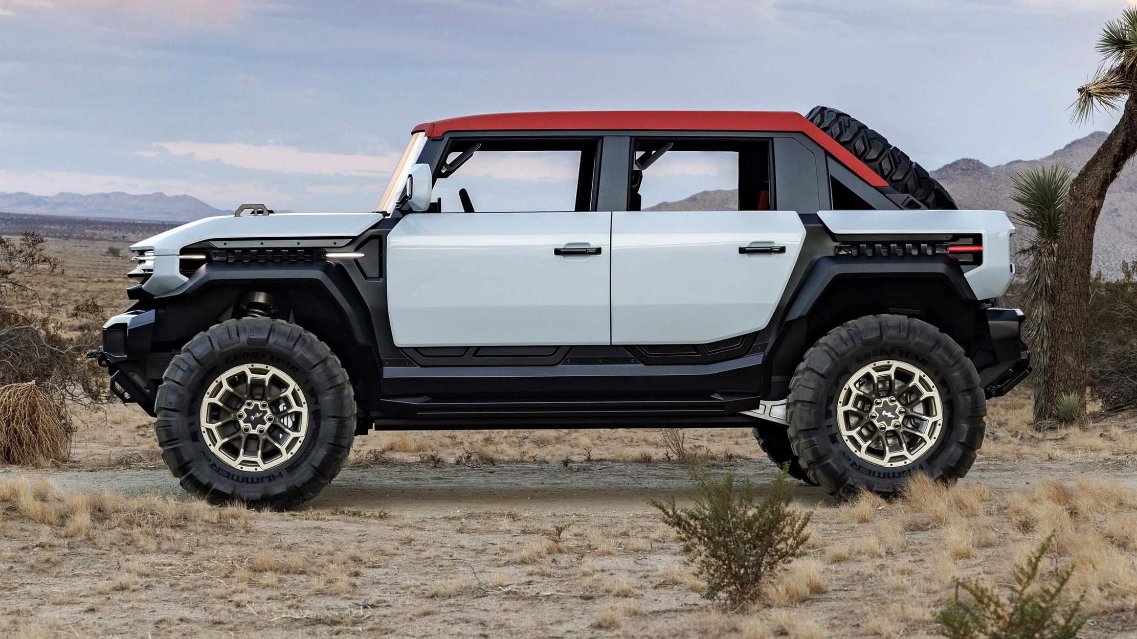 GMC Hummer X Concept Debuts with a 3D-Printed Modular Body — photo 2