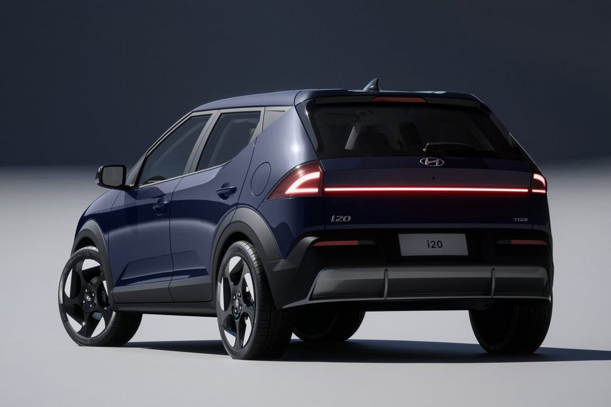 Hyundai i20: новое поколение во внедорожном стиле дебютировало в Бразилии - photo 2