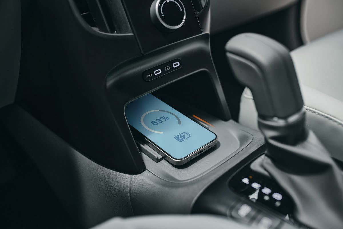 Hyundai i20: новое поколение во внедорожном стиле дебютировало в Бразилии - photo 16