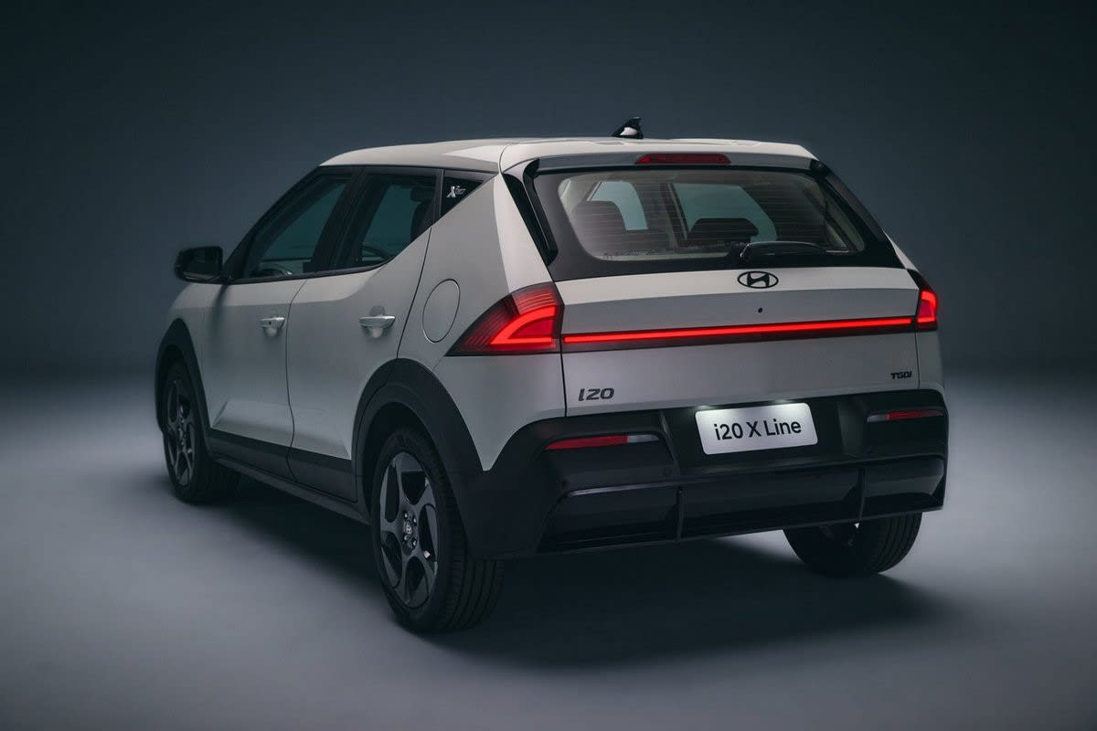 Hyundai i20: новое поколение во внедорожном стиле дебютировало в Бразилии - photo 17