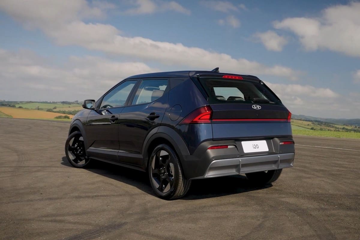 Hyundai i20: новое поколение во внедорожном стиле дебютировало в Бразилии - photo 27