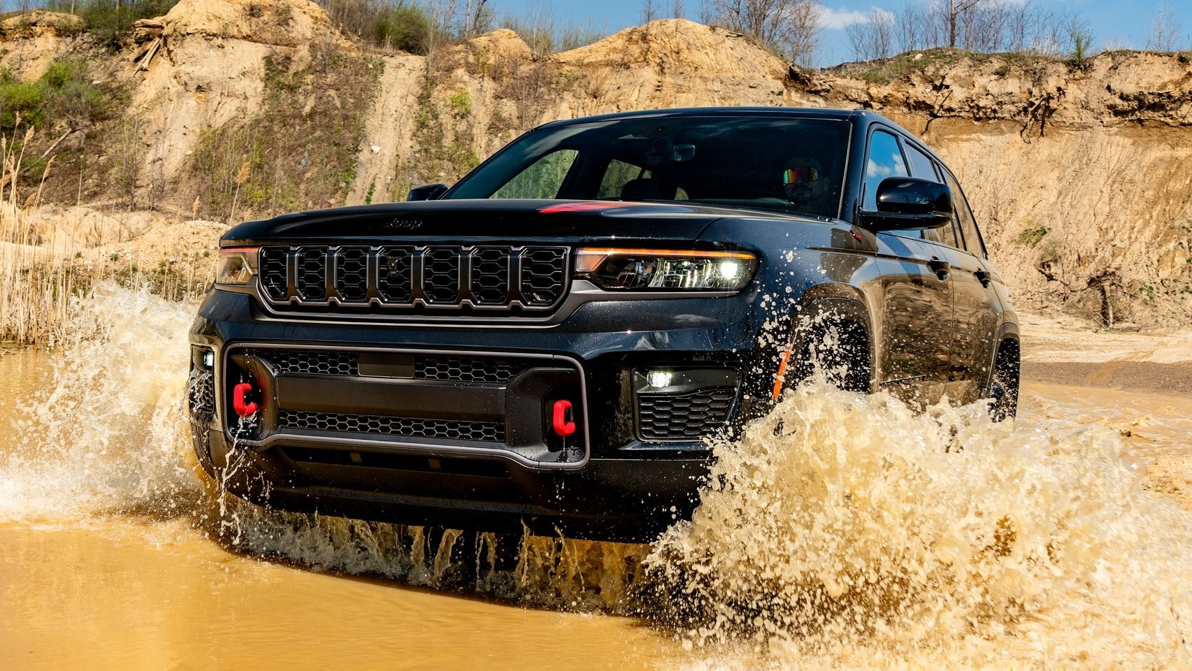 Jeep Grand Cherokee: Trailhawk and Overland return, petrol-only - photo 4