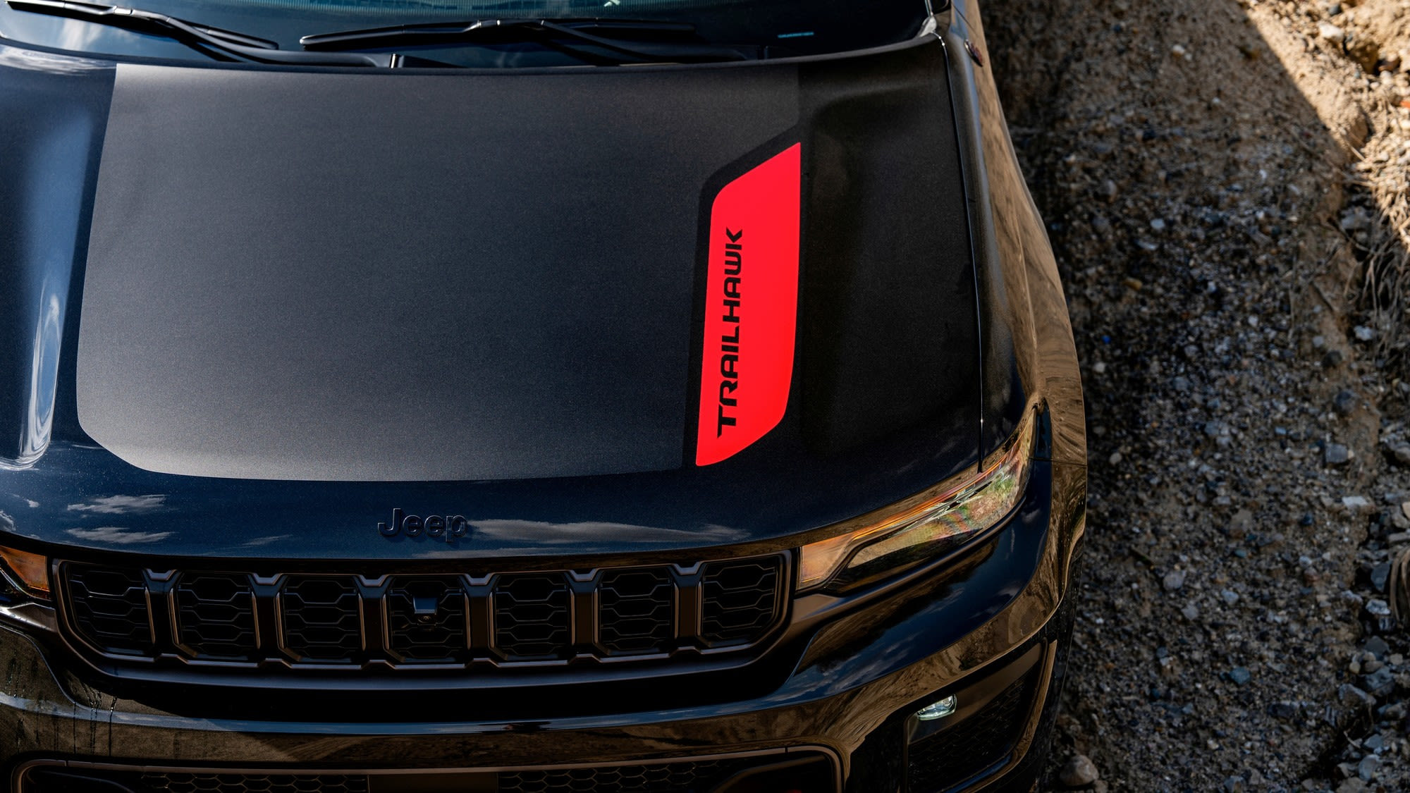 Jeep Grand Cherokee: Trailhawk and Overland return, petrol-only - photo 7
