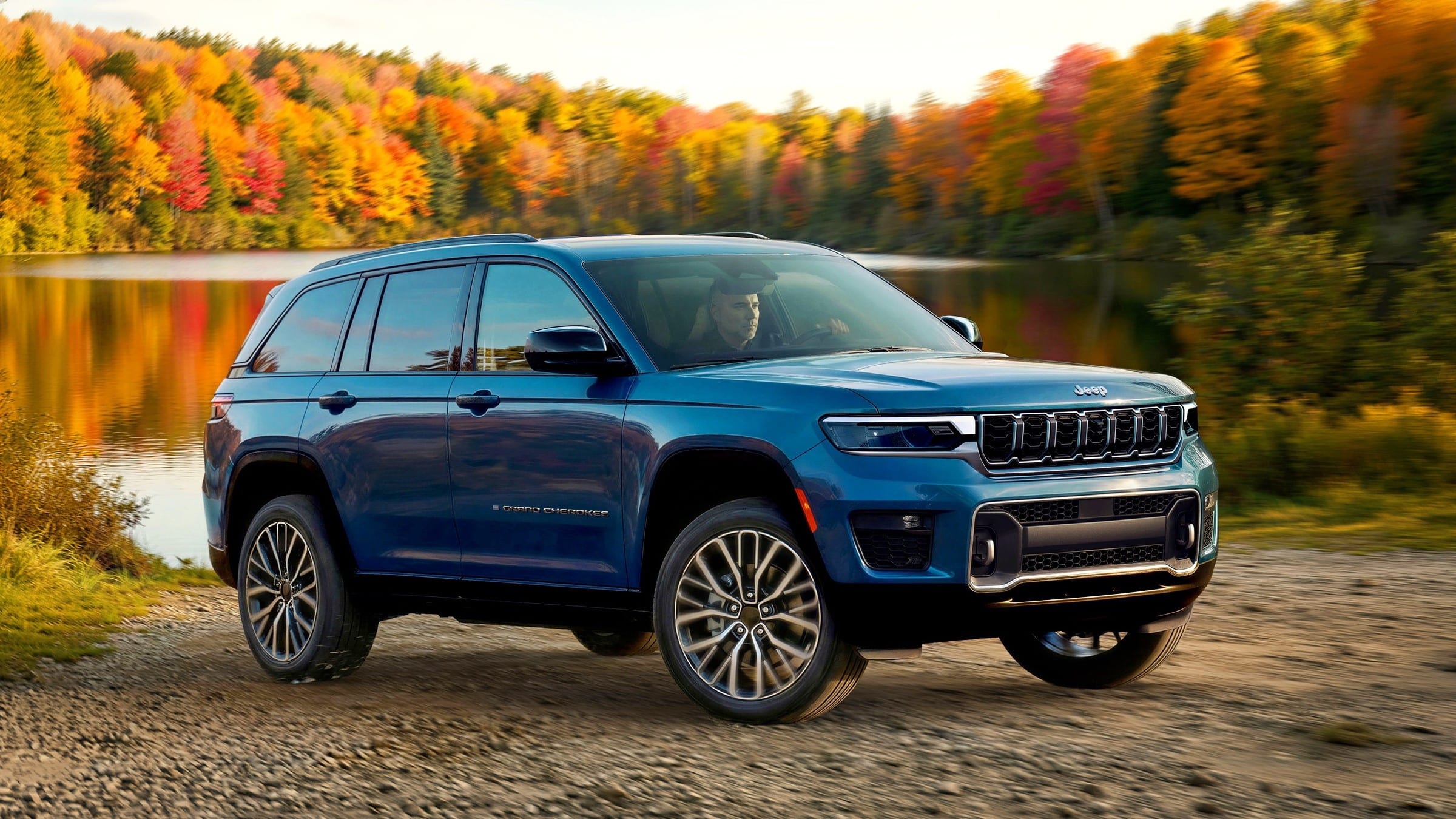 Jeep Grand Cherokee: Trailhawk and Overland return, petrol-only - photo 10