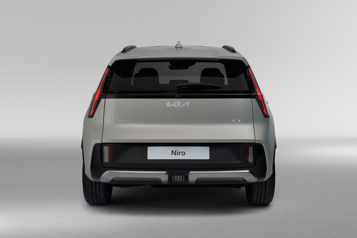 Kia Niro: рестайлинг для Европы с гибридным мотором — PHEV и EV сняты
