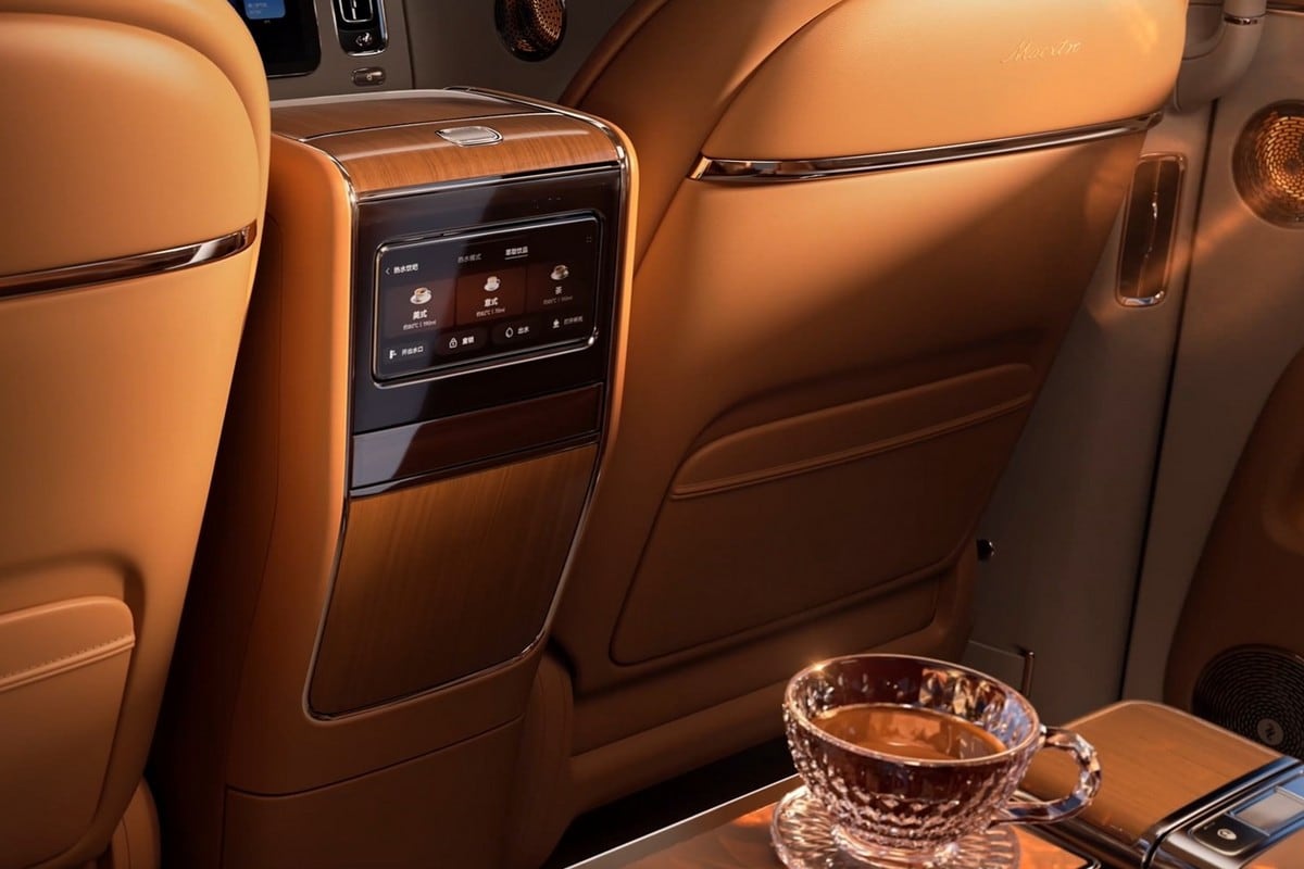 Maextro V800: Huawei and JAC's luxury brand reveals a full-size minivan - photo 8