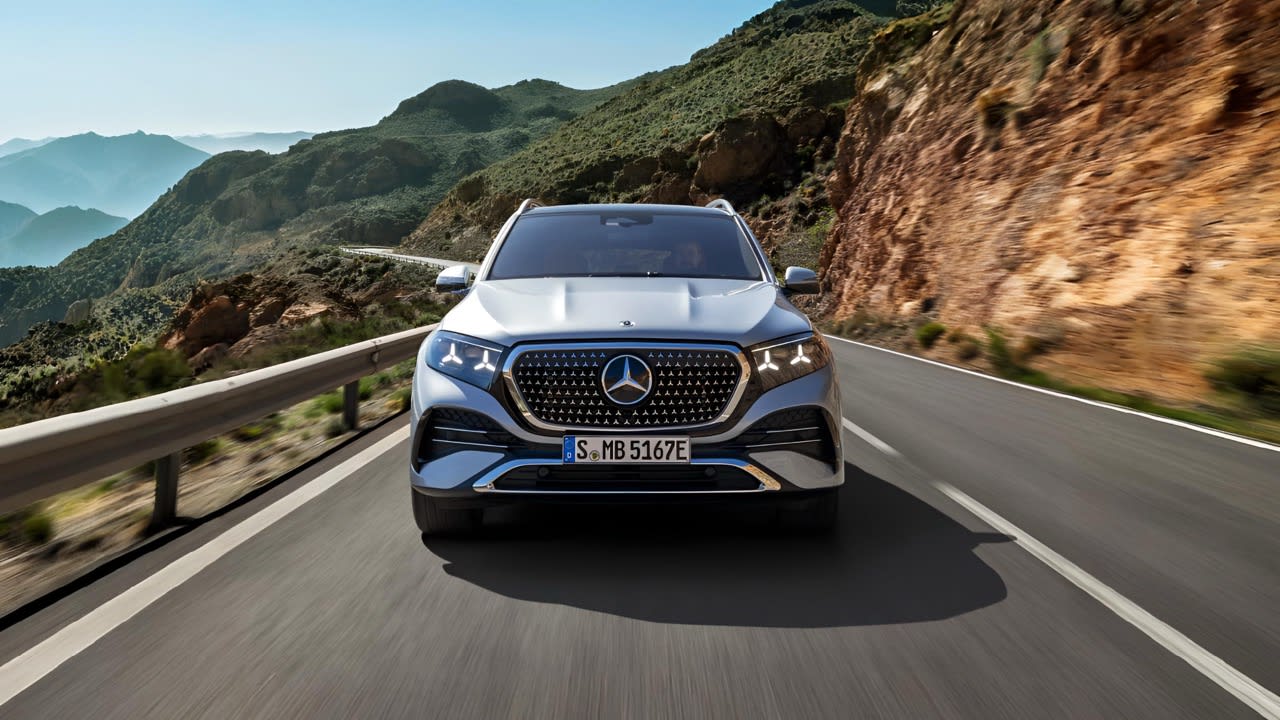 Mercedes-Benz GLE: второй рестайлинг — три экрана и новые шестицилиндровые двигатели