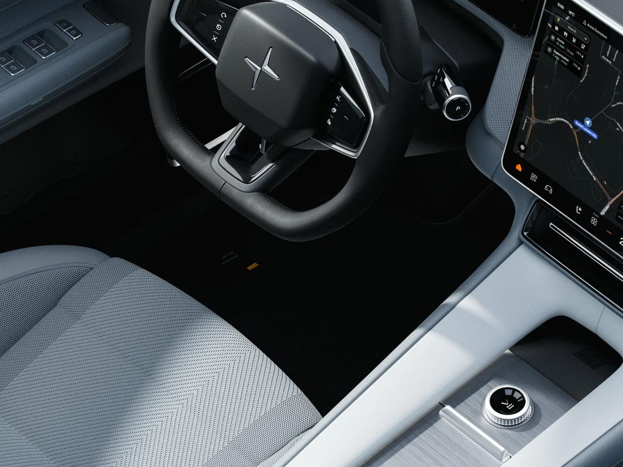 Polestar 4 owners are denting the tailgate the missing rear window can't see - photo 14