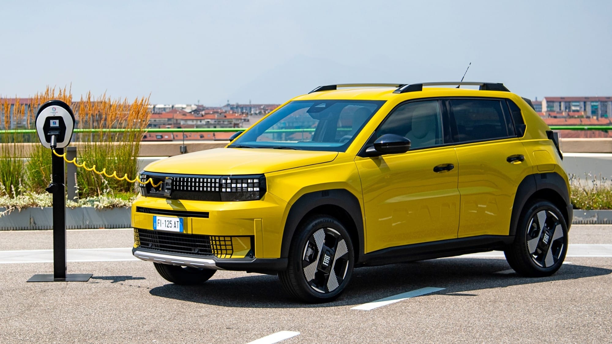 Stellantis announces E-Car: a new class of sub-€15,000 city EVs under Fiat, Citroën, and Opel — photo 27