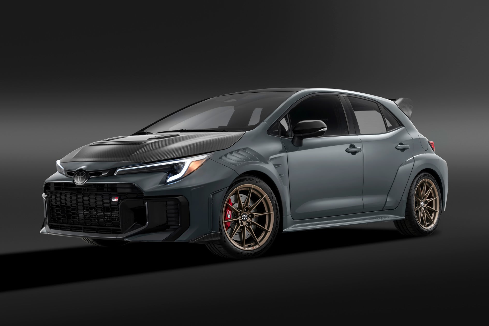 Toyota GRMN Corolla: a hardcore, Nürburgring-honed hot hatch with 304 hp and a manual only - photo 19