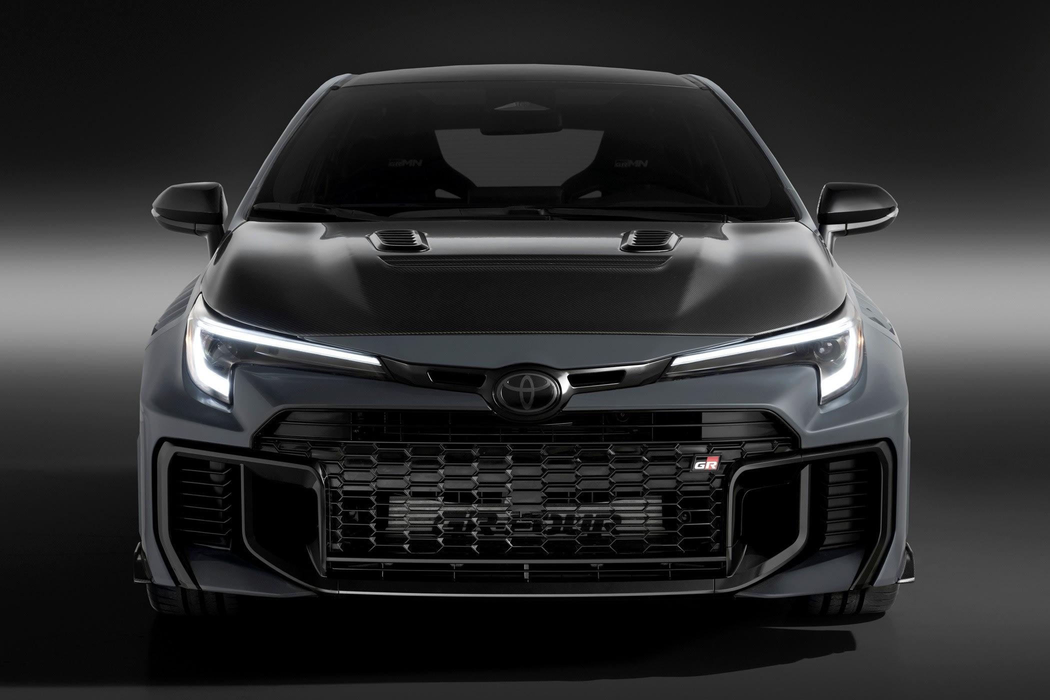 Toyota GRMN Corolla: a hardcore, Nürburgring-honed hot hatch with 304 hp and a manual only - photo 21
