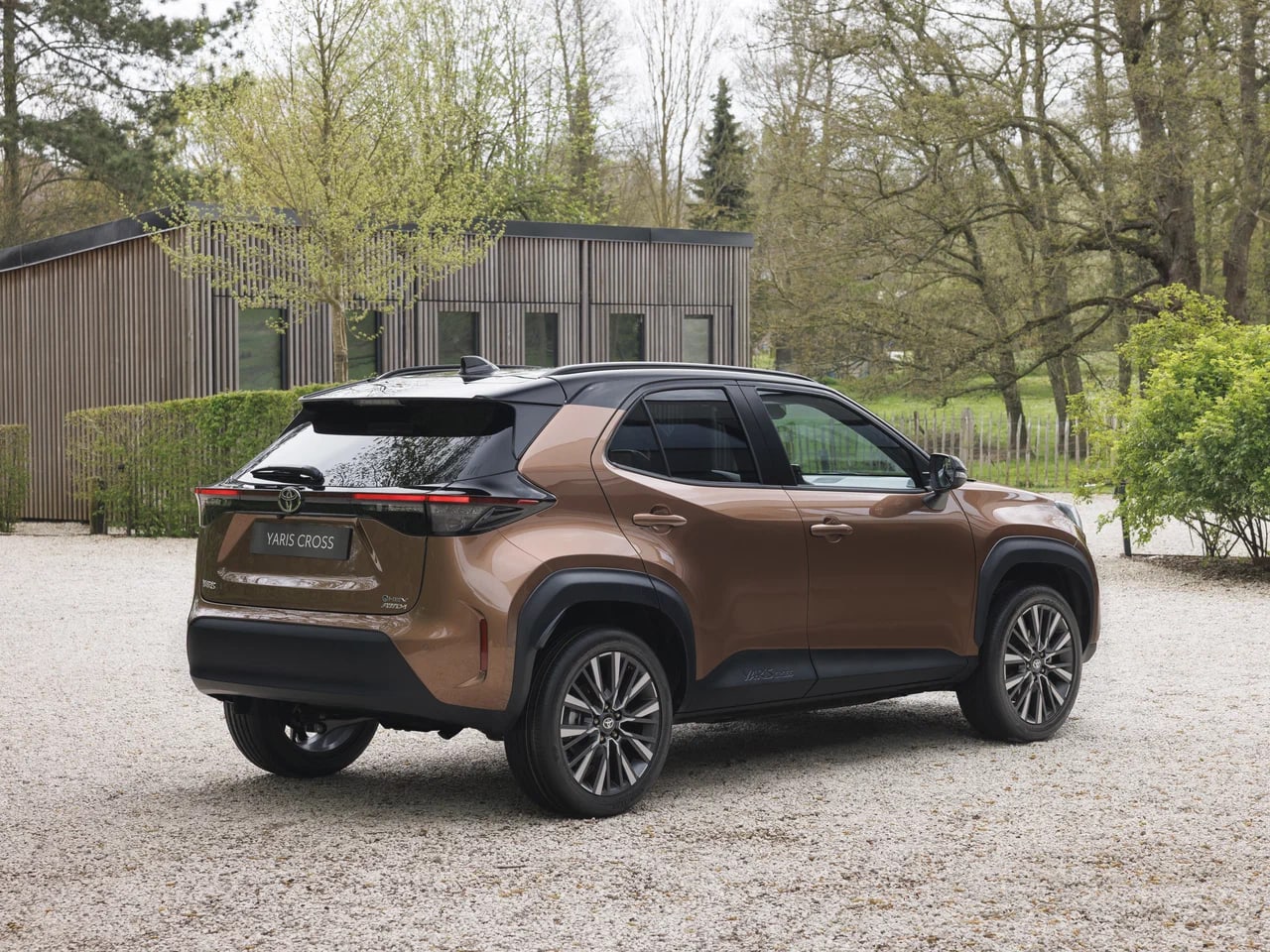 Toyota Yaris Cross 2026: Facelift Brings New Face and Updated Tech — photo 4