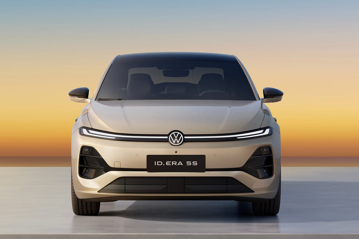 Volkswagen ID.Era 5S interior revealed - EREV sedan with 2,000+ km total range confirmed - photo 4