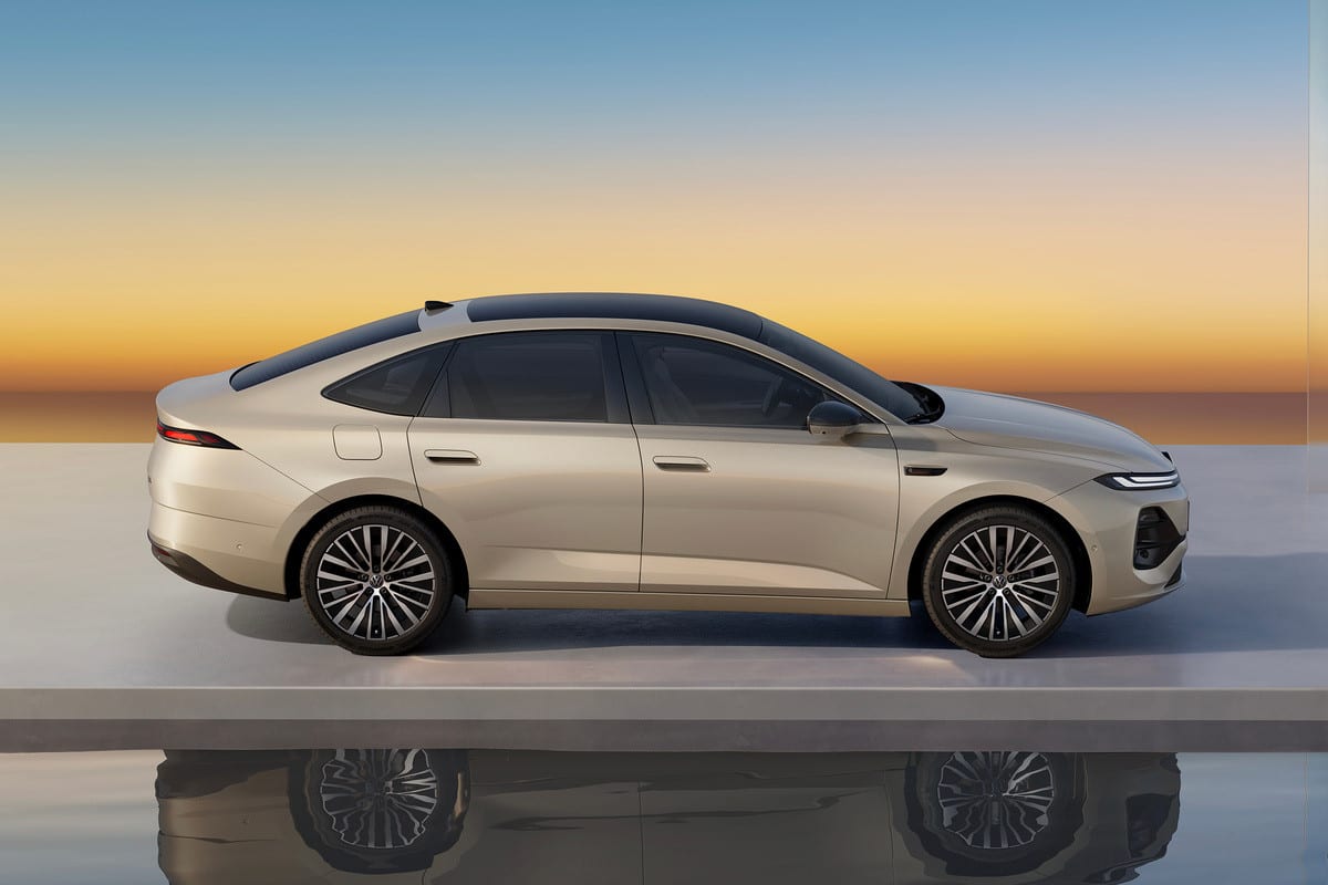 Volkswagen ID.Era 5S interior revealed - EREV sedan with 2,000+ km total range confirmed - photo 2
