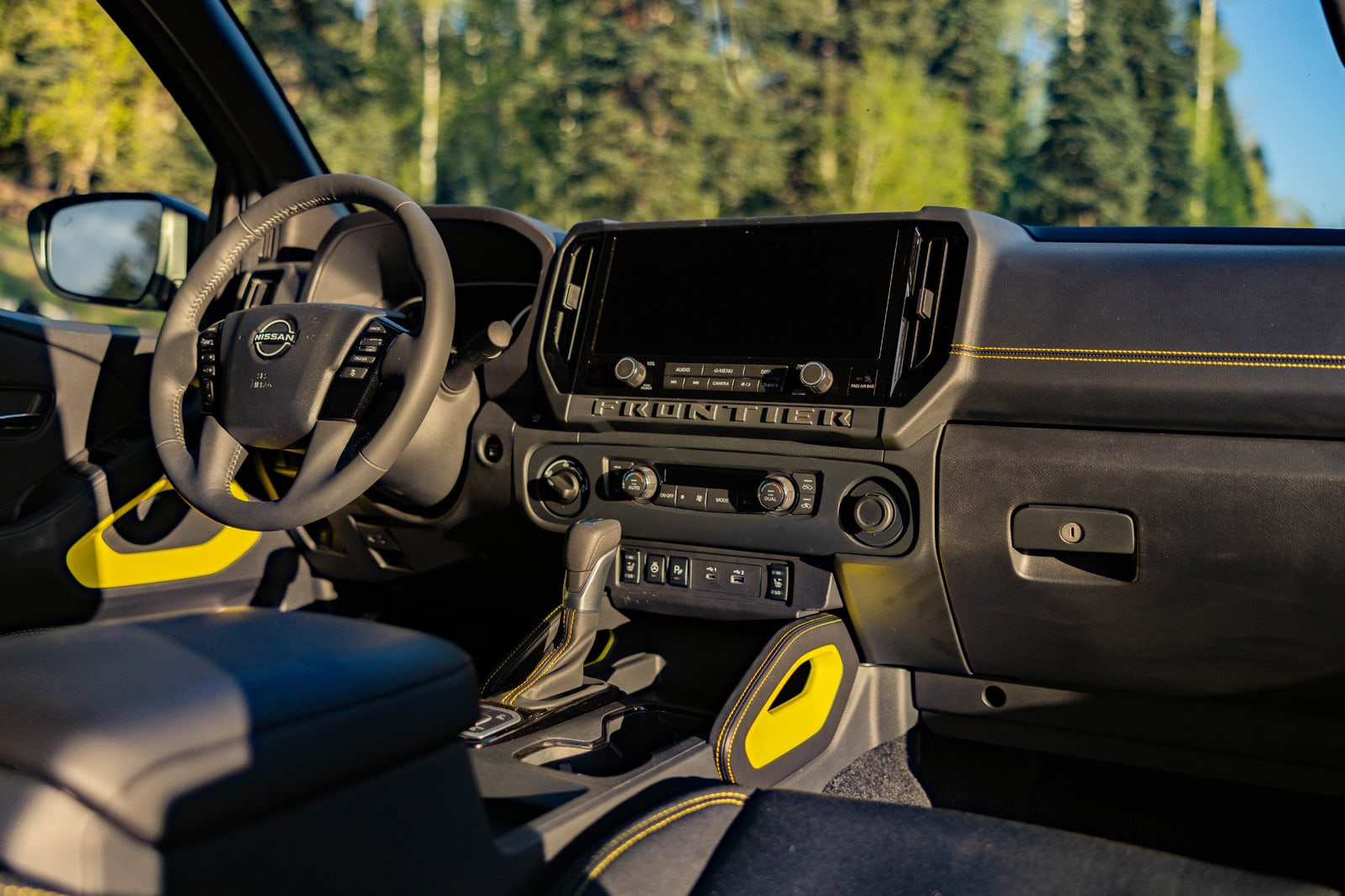 2027 Nissan Frontier adds Sport Edition package, from $32,490 - photo 9