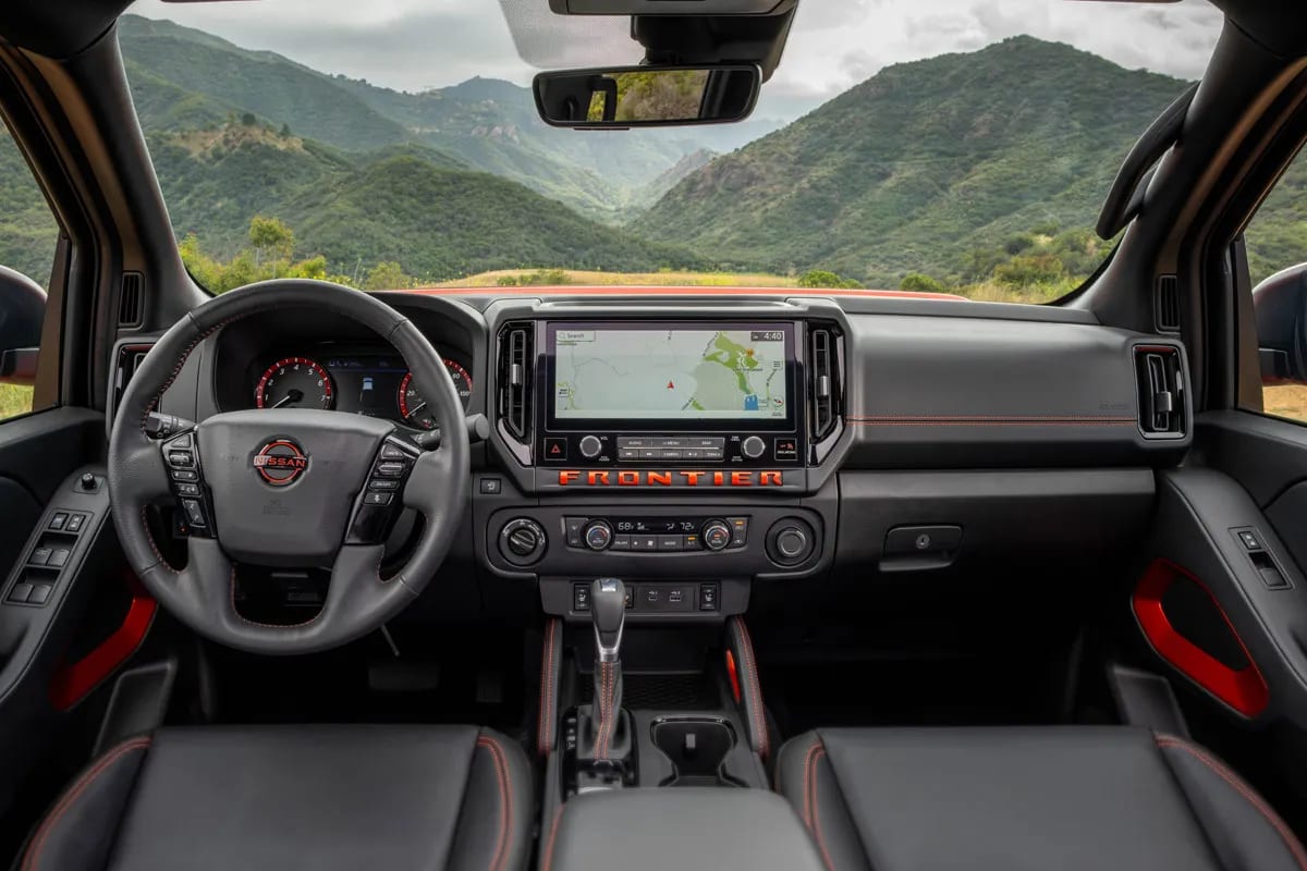 Пикапы Nissan: шесть названий, четыре рынка, две платформы — photo 5