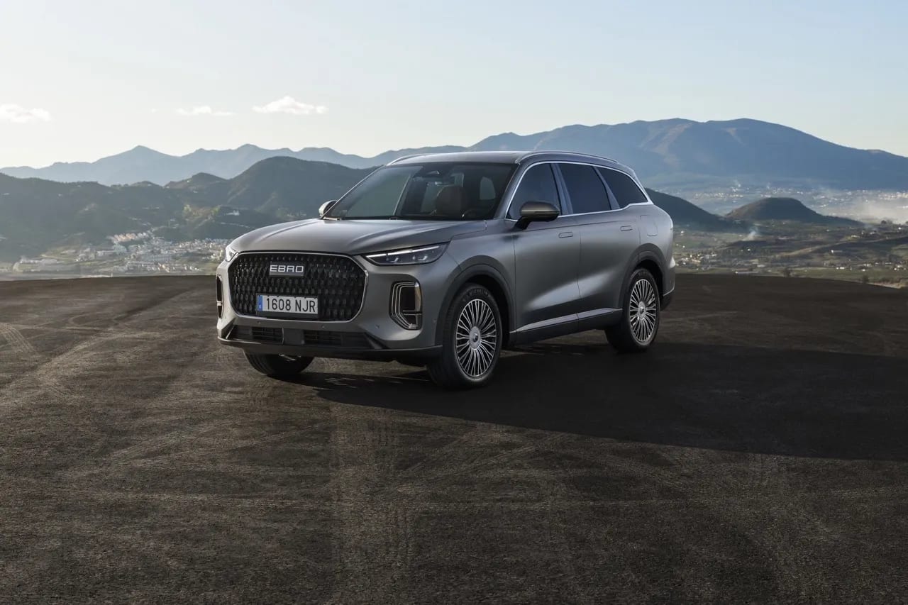 Nissan сокращает линию в Сандерленде, китайские производители занимают место — photo 7