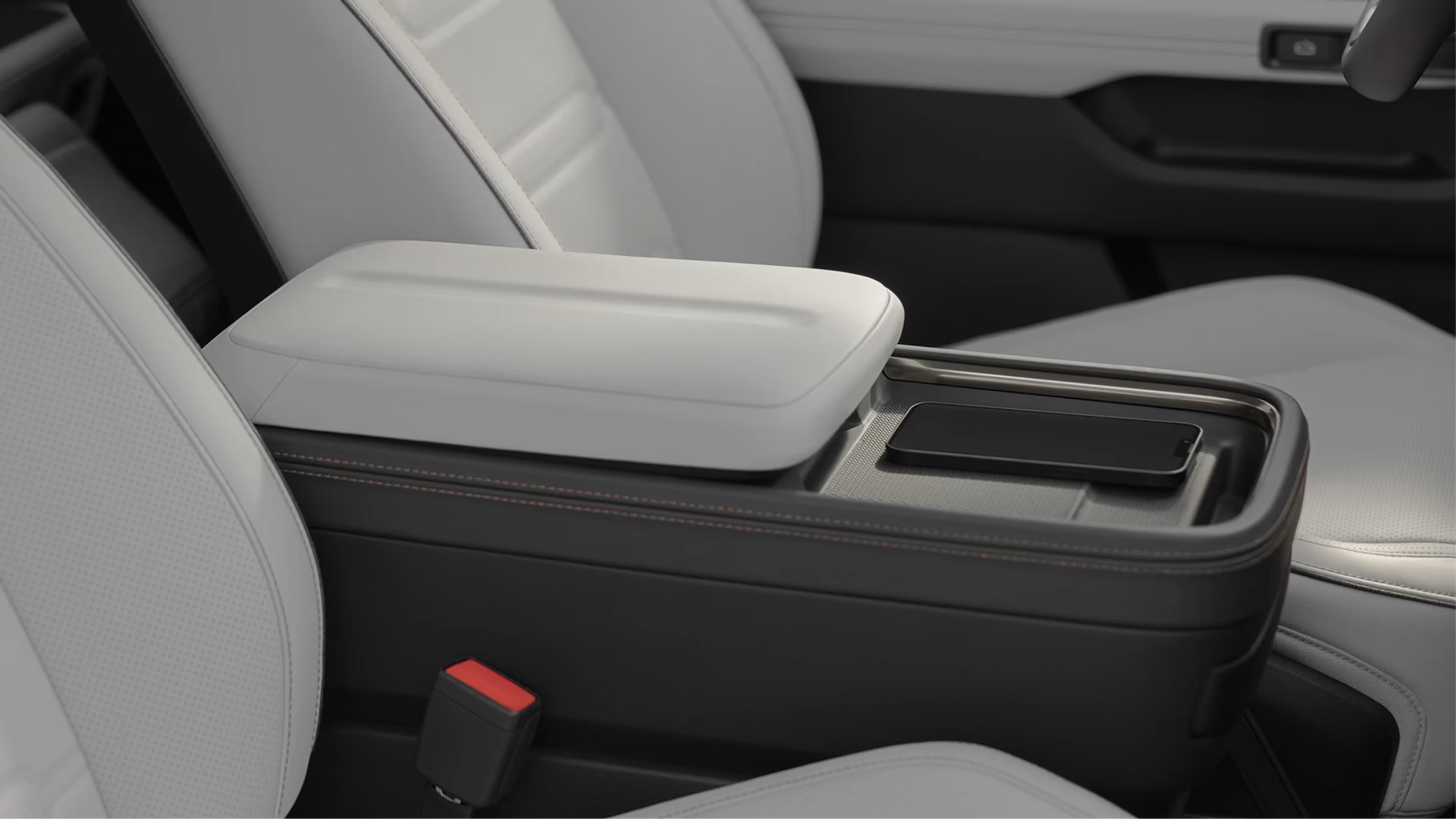 Rivian R2 deliveries begin: the $48,490 SUV the company is built around - photo 21