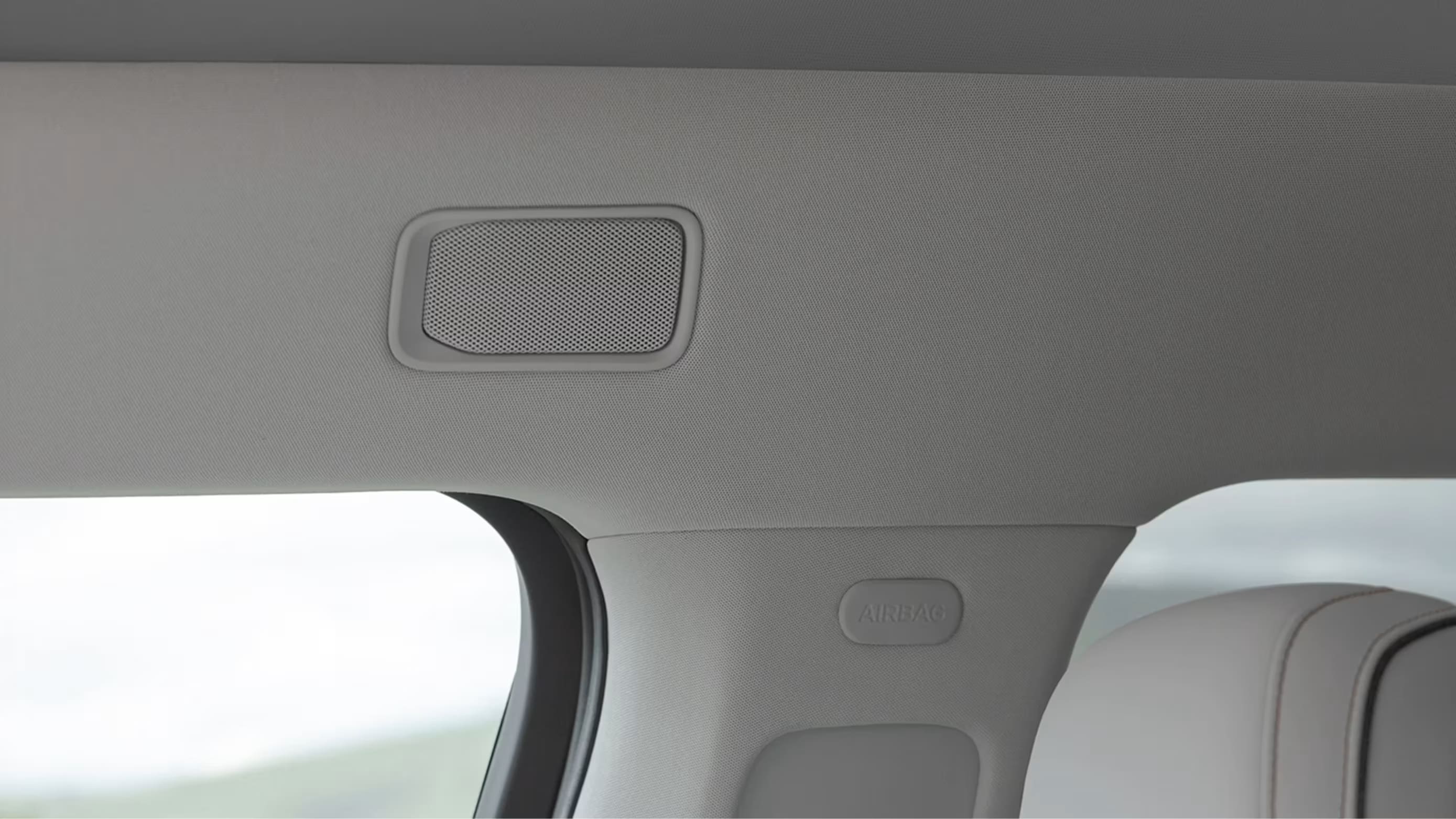 Rivian R2 deliveries begin: the $48,490 SUV the company is built around - photo 25
