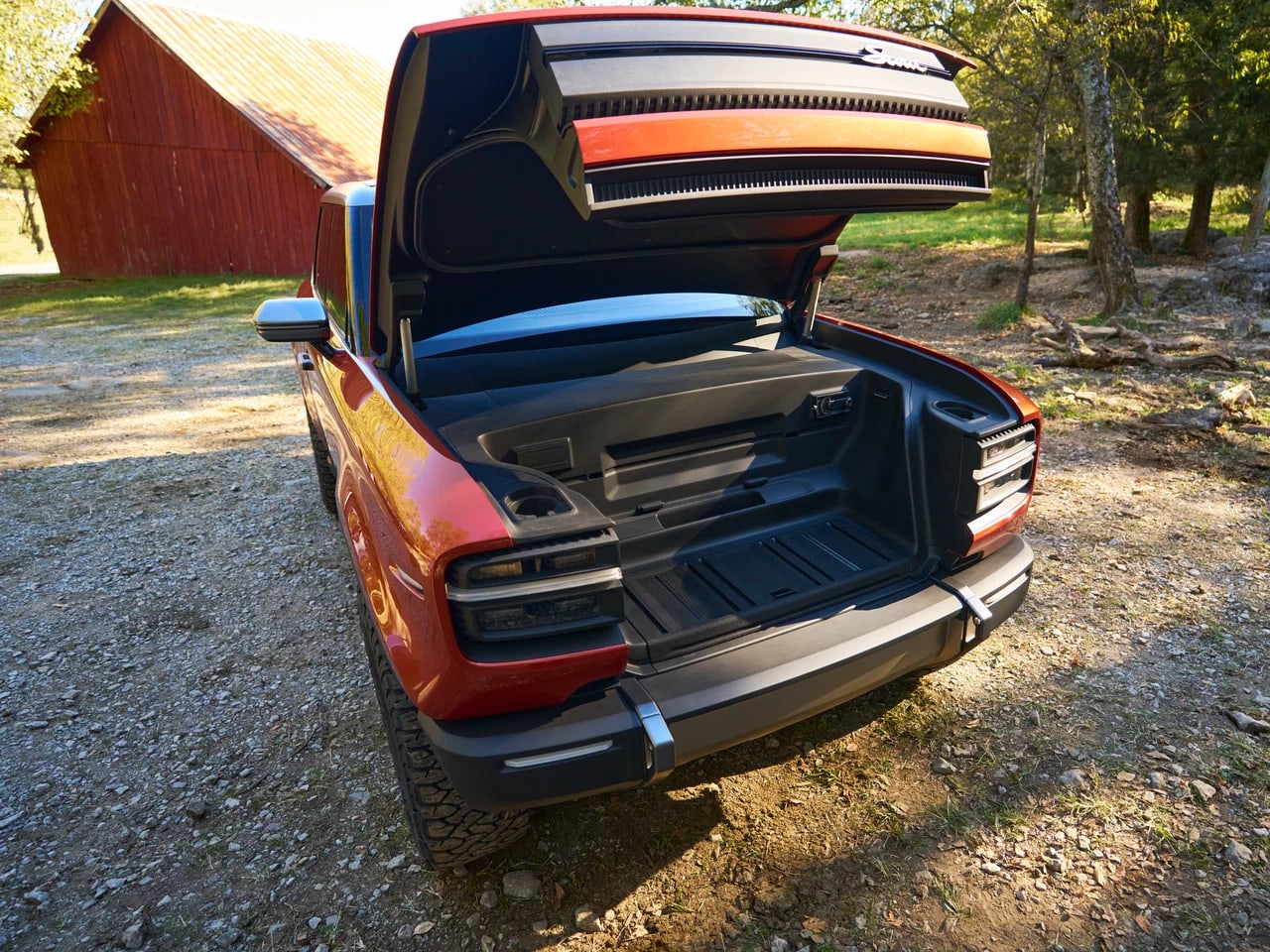 Scout Motors reveals its first two models - the Traveler SUV and Terra pickup - photo 2