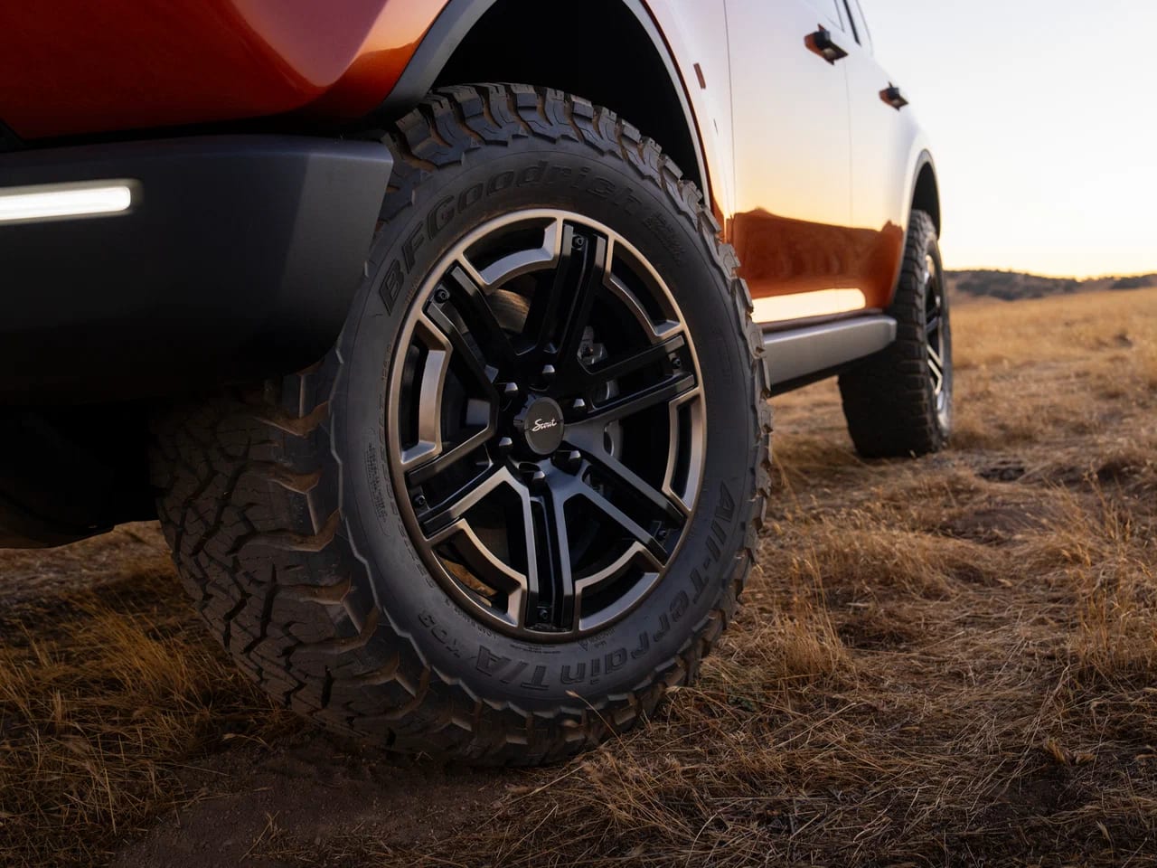 Scout Motors reveals its first two models - the Traveler SUV and Terra pickup - photo 3