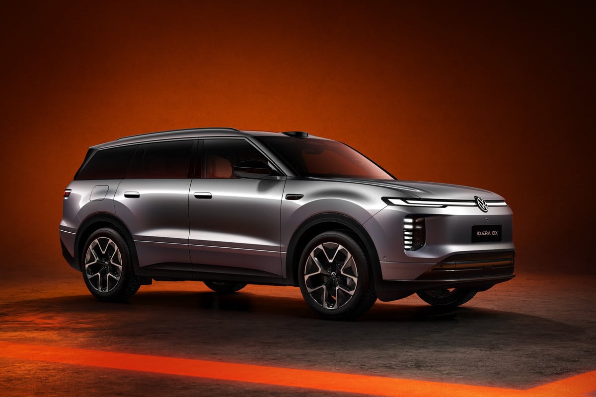 VW announces the ID.Era 8X: a smaller, five-seat EREV below the 9X flagship - photo 2
