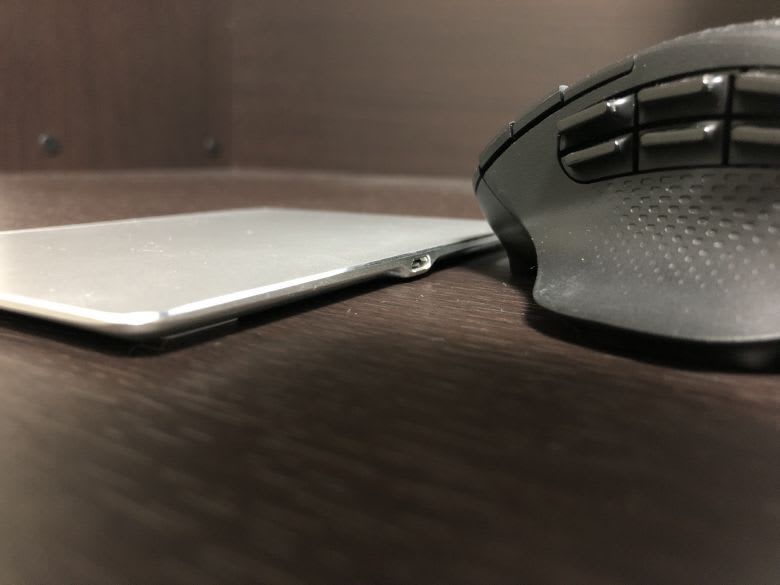 Jelly Comb USB トラックパッド(厚さ)