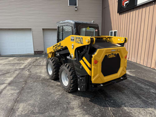 Additional Image for 2025 New Gehl V230 Skidloader