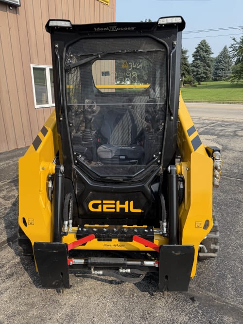 Additional Image for 2025 New Gehl VT210 Trackloader