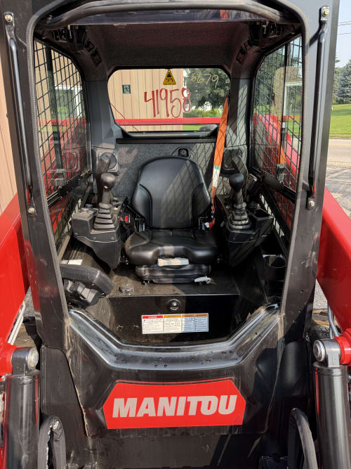 Additional Image for 2025 Manitou 2750V