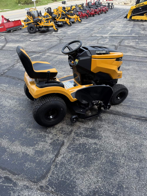 Additional Image for 2025 Cub Cadet XT1 LT50 Fab