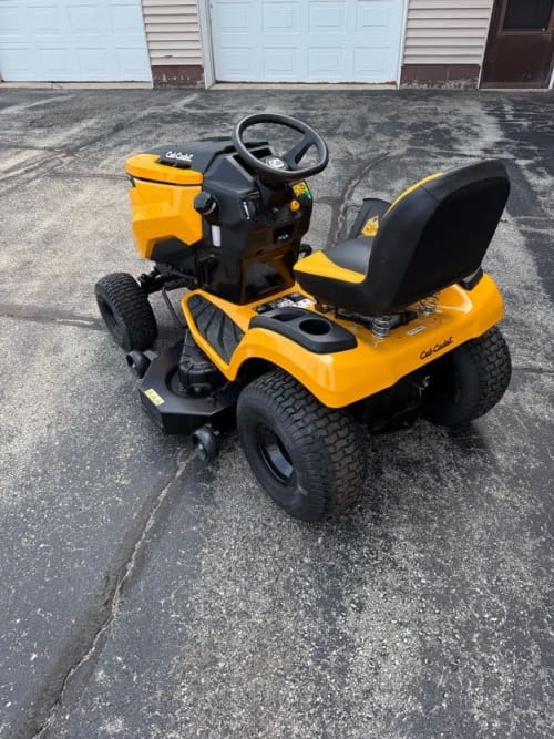 Additional Image for 2025 Cub Cadet XT1 LT50 Fab