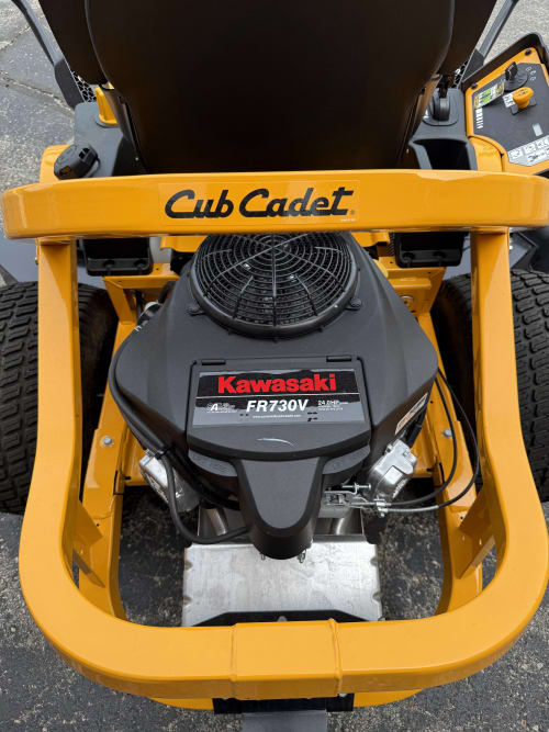 Additional Image for New 2025 Cub Cadet ZT2 60